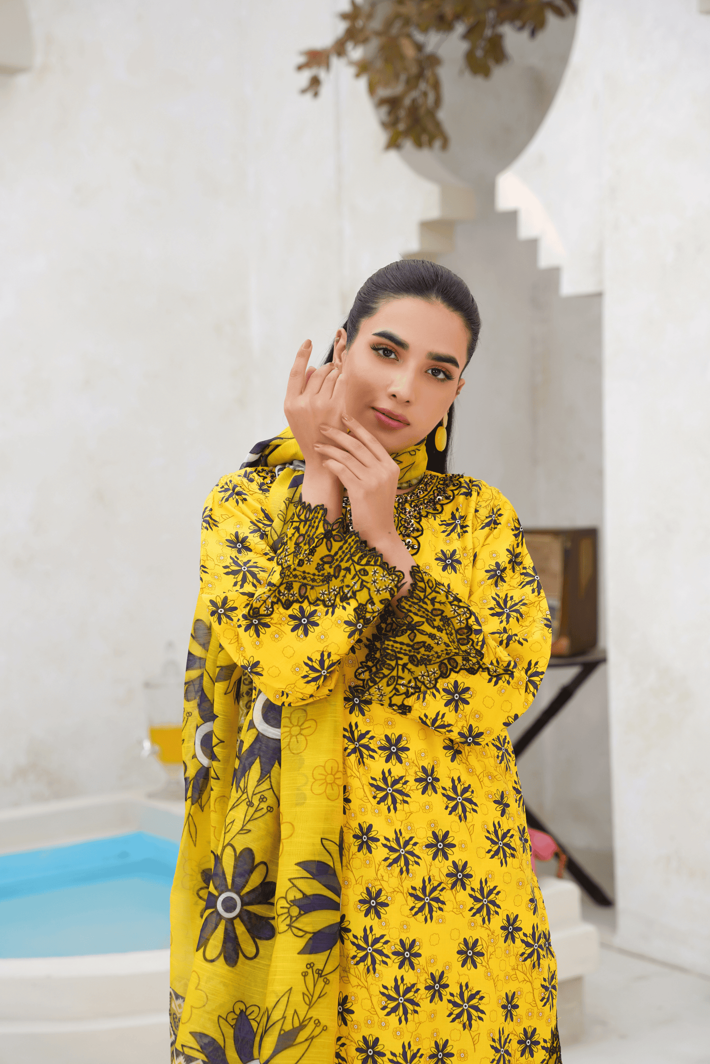 Memonaas Designer Lawn 3 Piece Suit – Fresh Summer Look