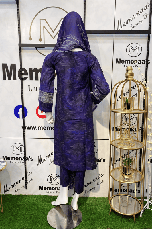 Embroidered Luxury Lawn 3 Piece Suit with Printed Dupatta