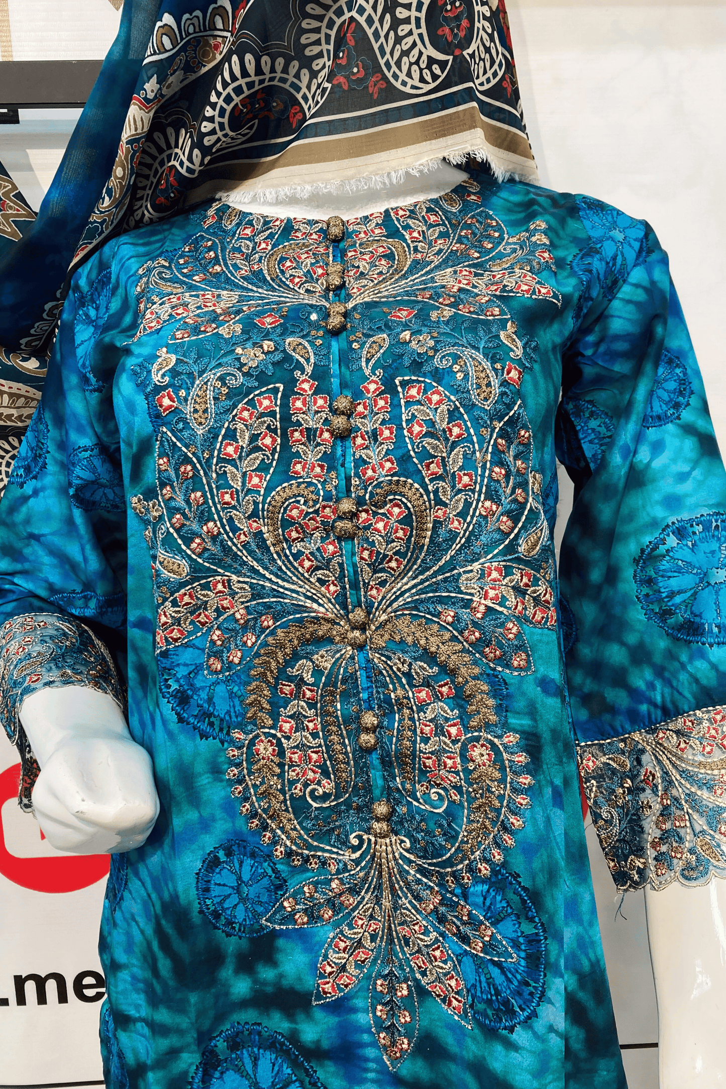 Embroidered Luxury Lawn 3 Piece Suit with Printed Dupatta
