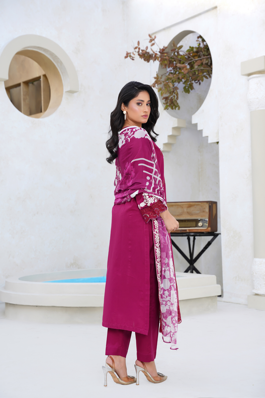 Embroidered Lawn 3 Piece Suit with Chiffon Dupatta – Magenta