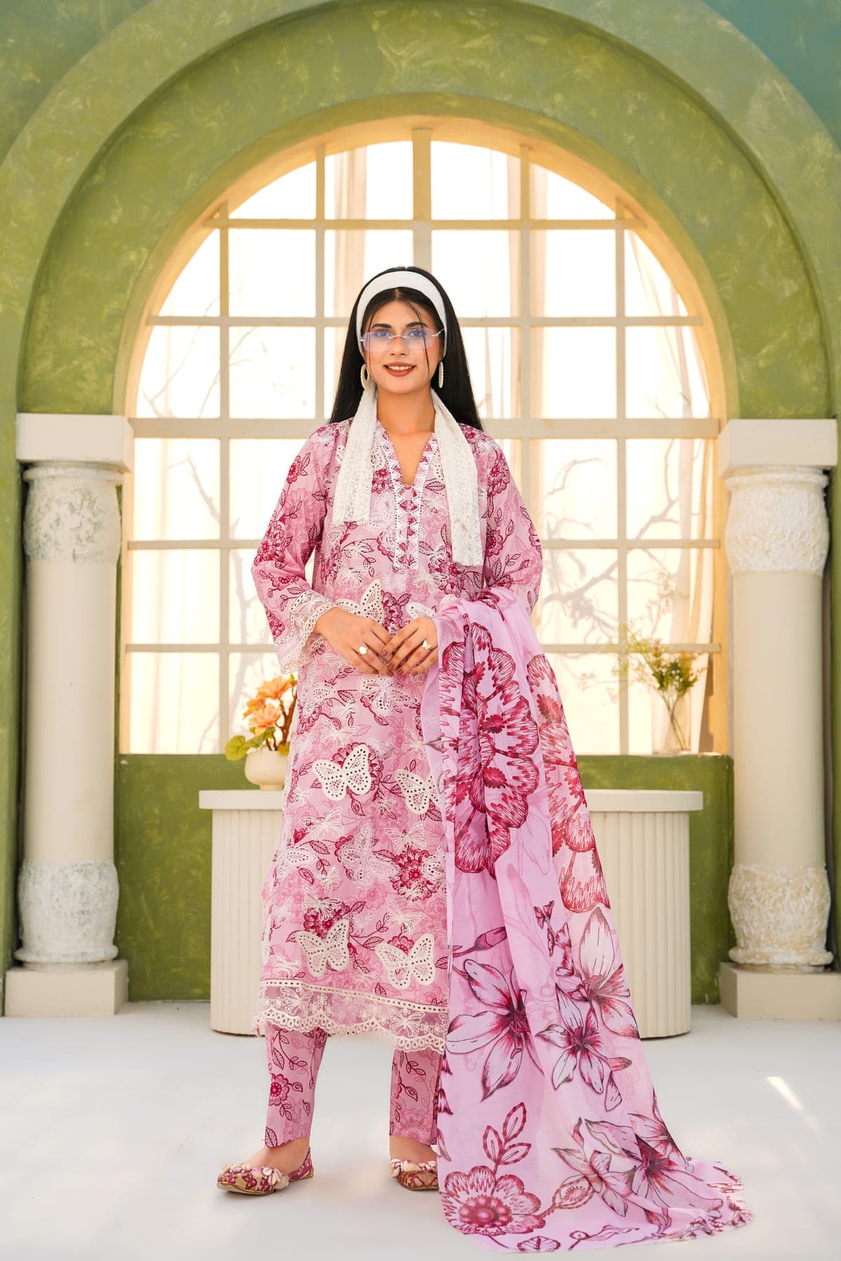 Rose Butterfly Embroidered Suit