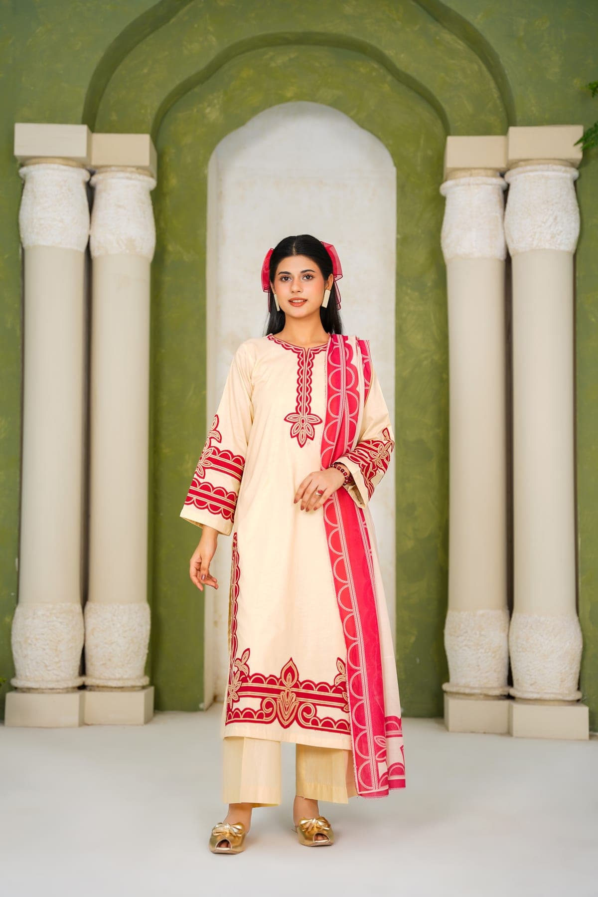 Ivory Crimson Embroidered Suit