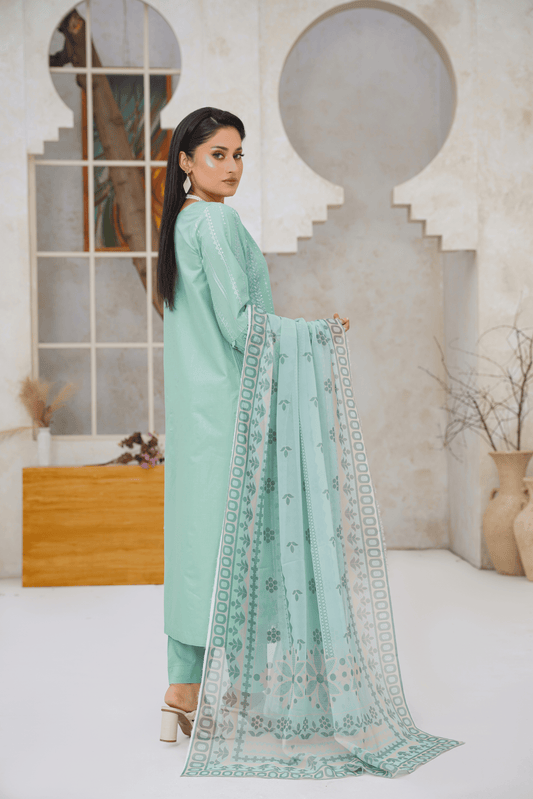 Memonaa’s Mint Green Embroidered 3-Piece Lawn Suit