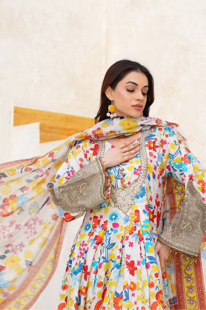 Printed Lawn 3 Piece Summer Suit with Embellished Neckline & Dupatta | Festive Summer Wear
