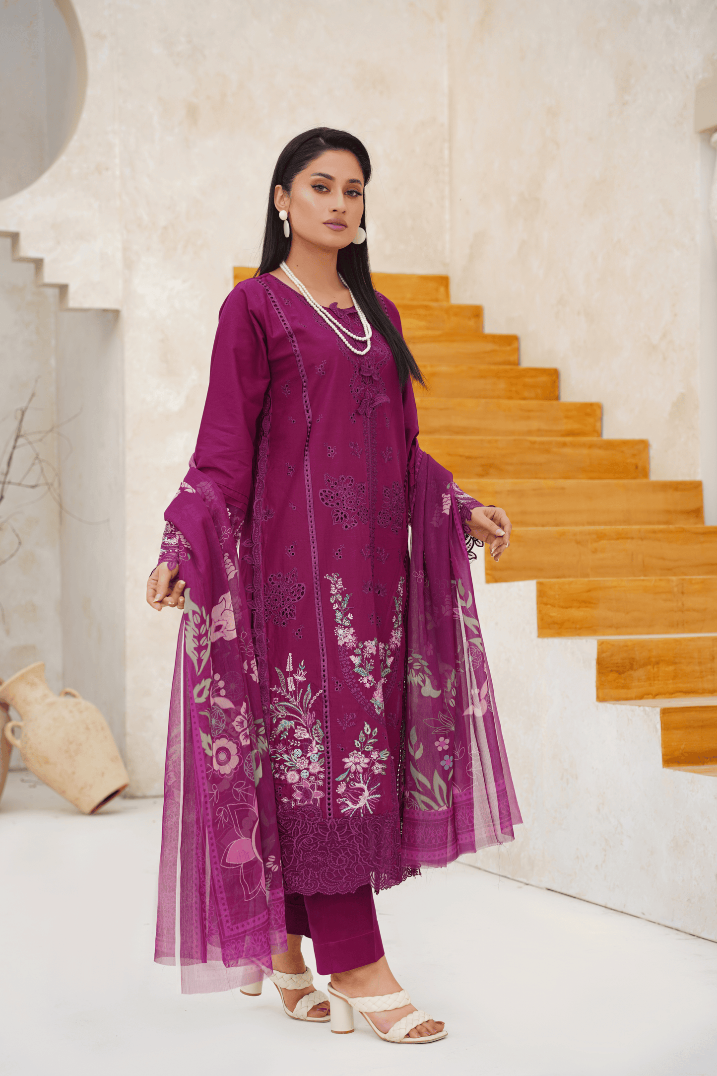 Memonaas Sophisticated Lawn 3 Piece Suit for Women