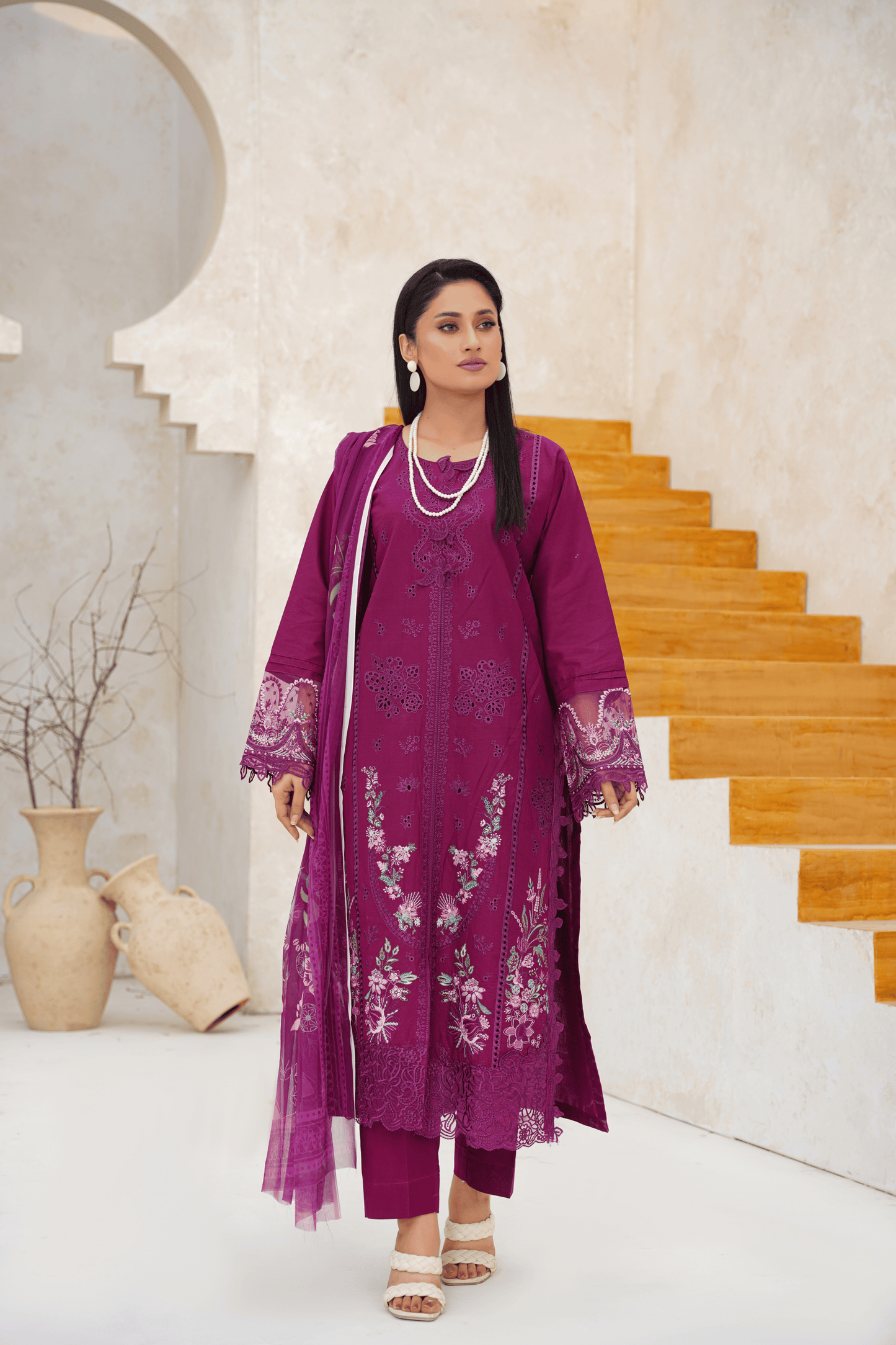 Memonaas Sophisticated Lawn 3 Piece Suit for Women