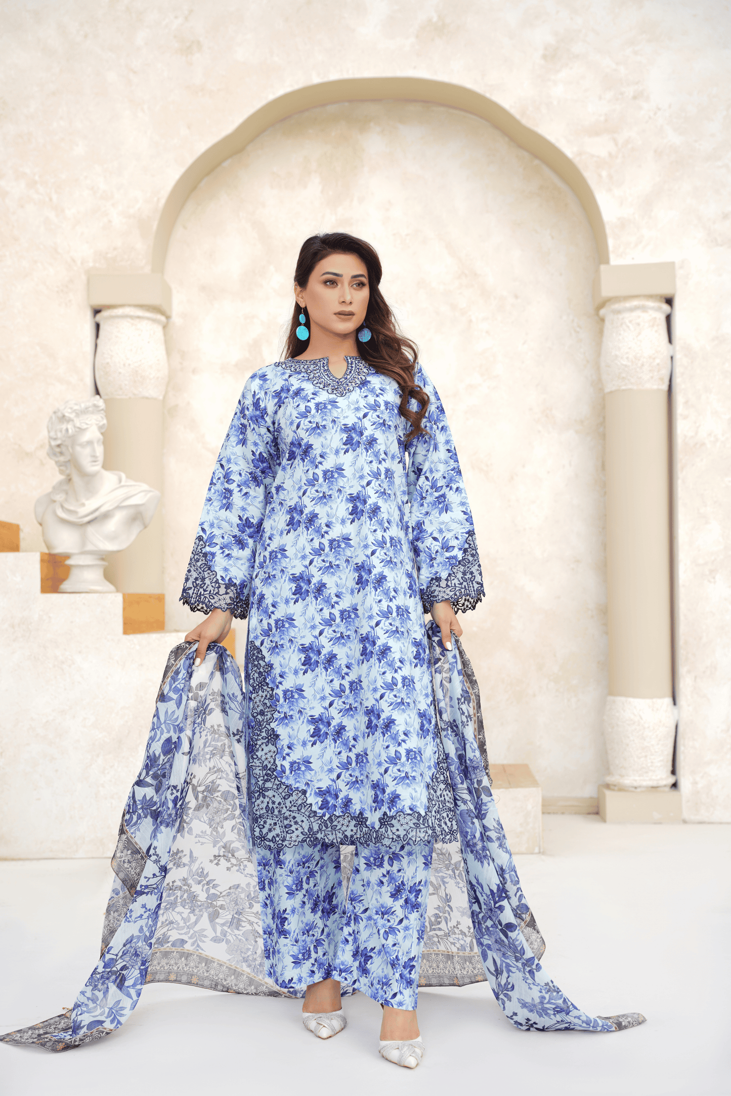 Embroidered Luxury Lawn 3 Piece Suit with Printed Dupatta