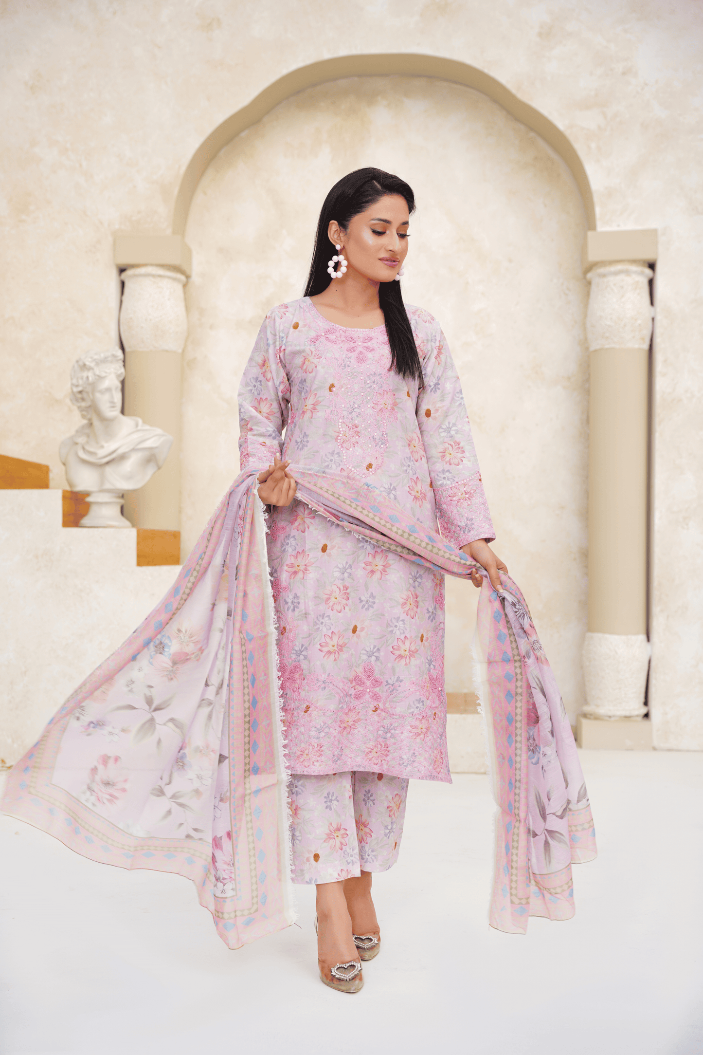Embroidered Luxury Lawn 3 Piece Suit with Printed Dupatta