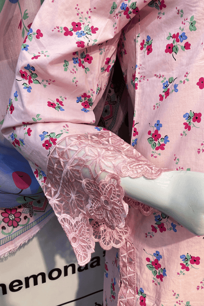 Embroidered Luxury Lawn 3 Piece Suit with Printed Dupatta