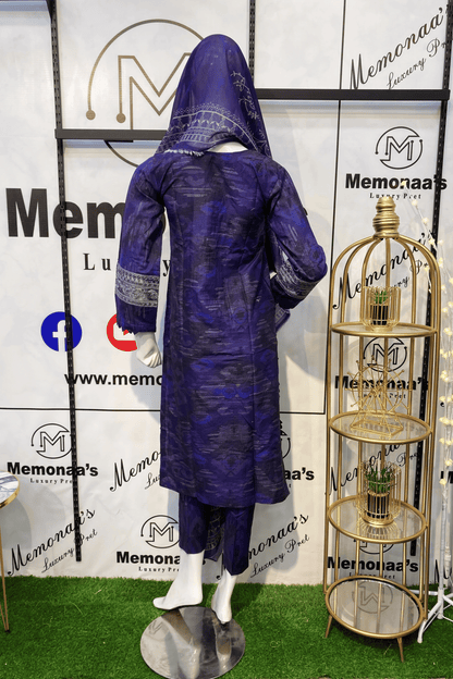 Embroidered Luxury Lawn 3 Piece Suit with Printed Dupatta