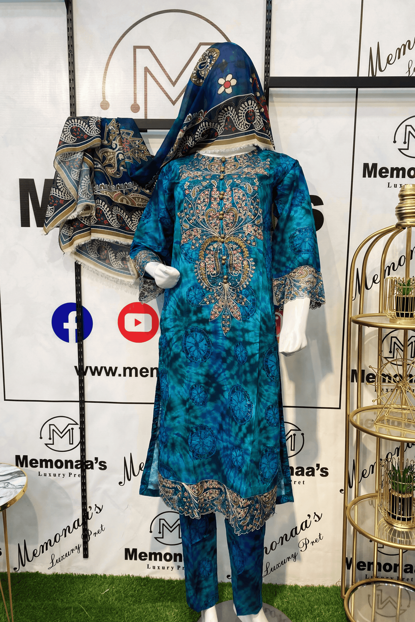 Embroidered Luxury Lawn 3 Piece Suit with Printed Dupatta