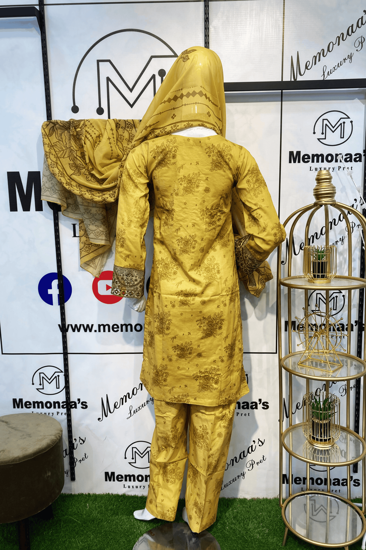 Embroidered Lawn 3 Piece Suit with Chiffon Dupatta – Magenta