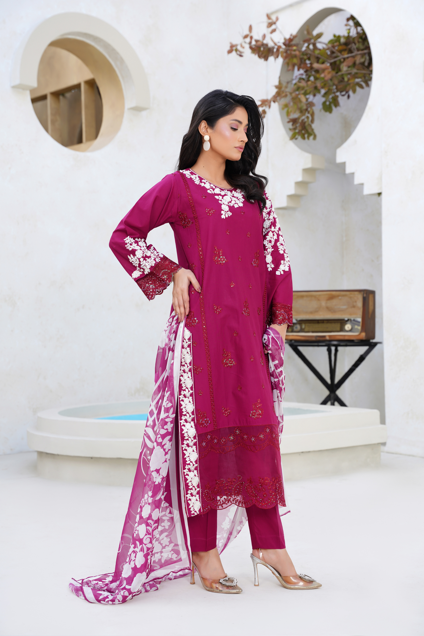 Embroidered Lawn 3 Piece Suit with Chiffon Dupatta – Magenta