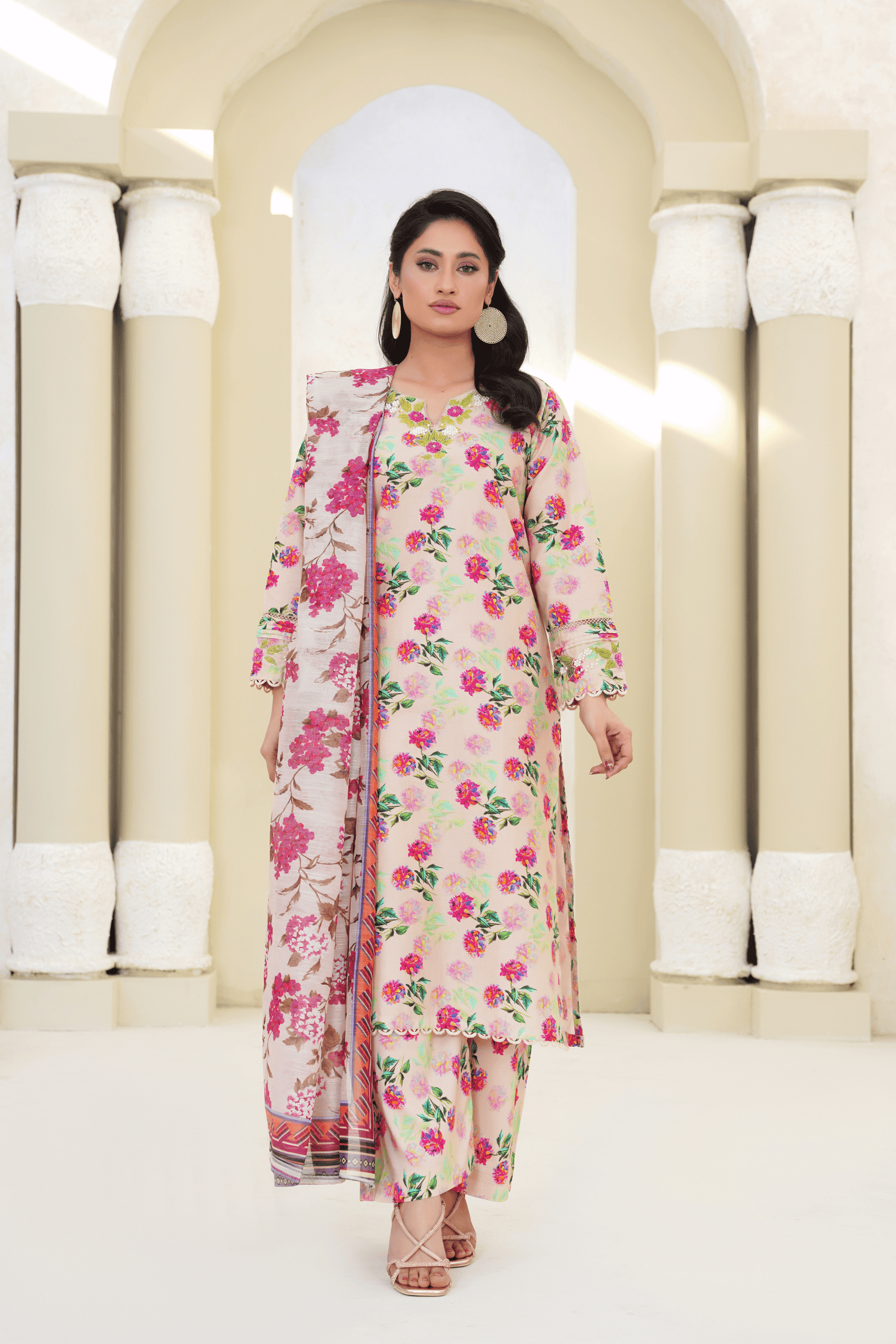 Memonaas Beige Floral Lawn 3 Piece Suit with Chiffon Dupatta – Summer Collection